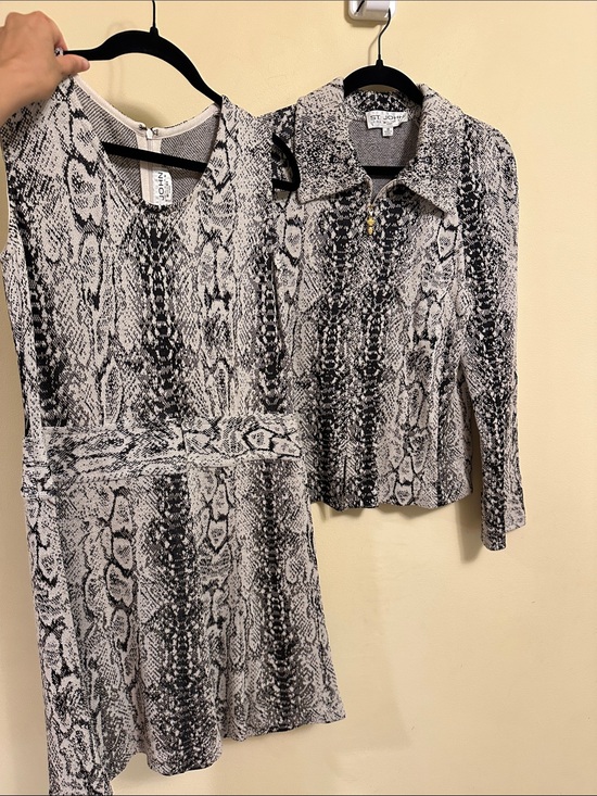St. John Jackets & Blazers - St. John Blazer And Dress Set Snake 10/12 Large